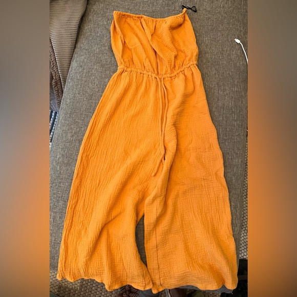 Lulu’s Jumpsuit - Picture 4 of 4